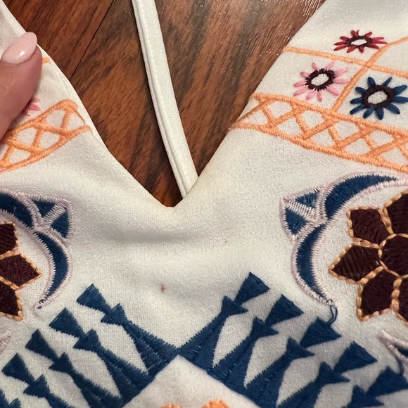 Elle Rae Embroidered Dress - Picture 5 of 5